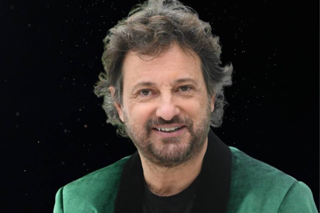 Leonardo Pieraccioni: il re della commedia toscana. Dalla televisione al cinema: l'ascesa di Pieraccioni. L'amicizia tra Pieraccioni e Ceccherini nel cinema. La comicità romantica di Pieraccioni.